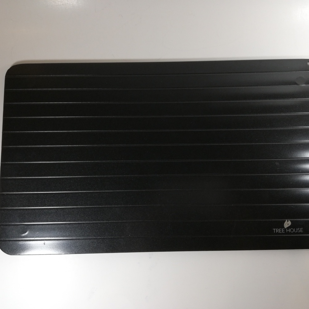 Miracle Thaw Food Defrosting Tray by Tree house